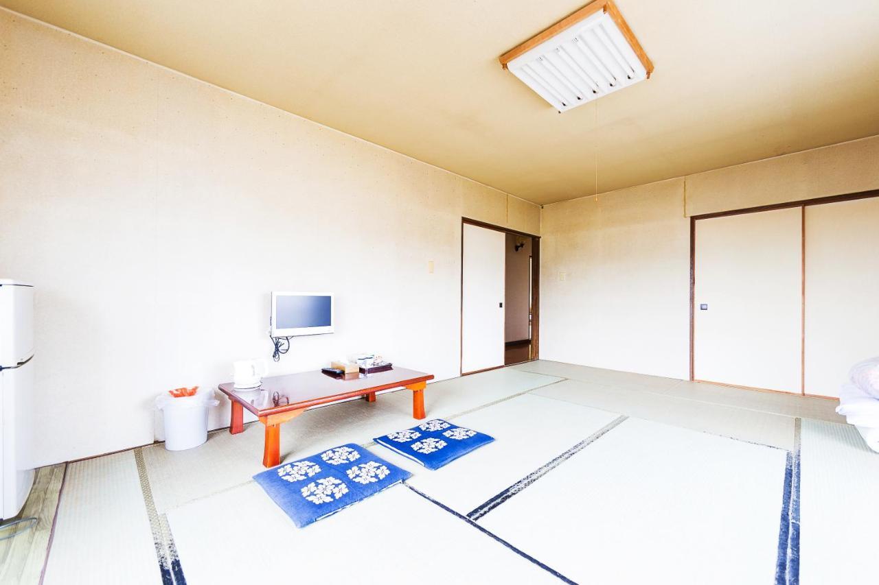 Minshuku Nihonkai Hotel Ishikari Exterior photo
