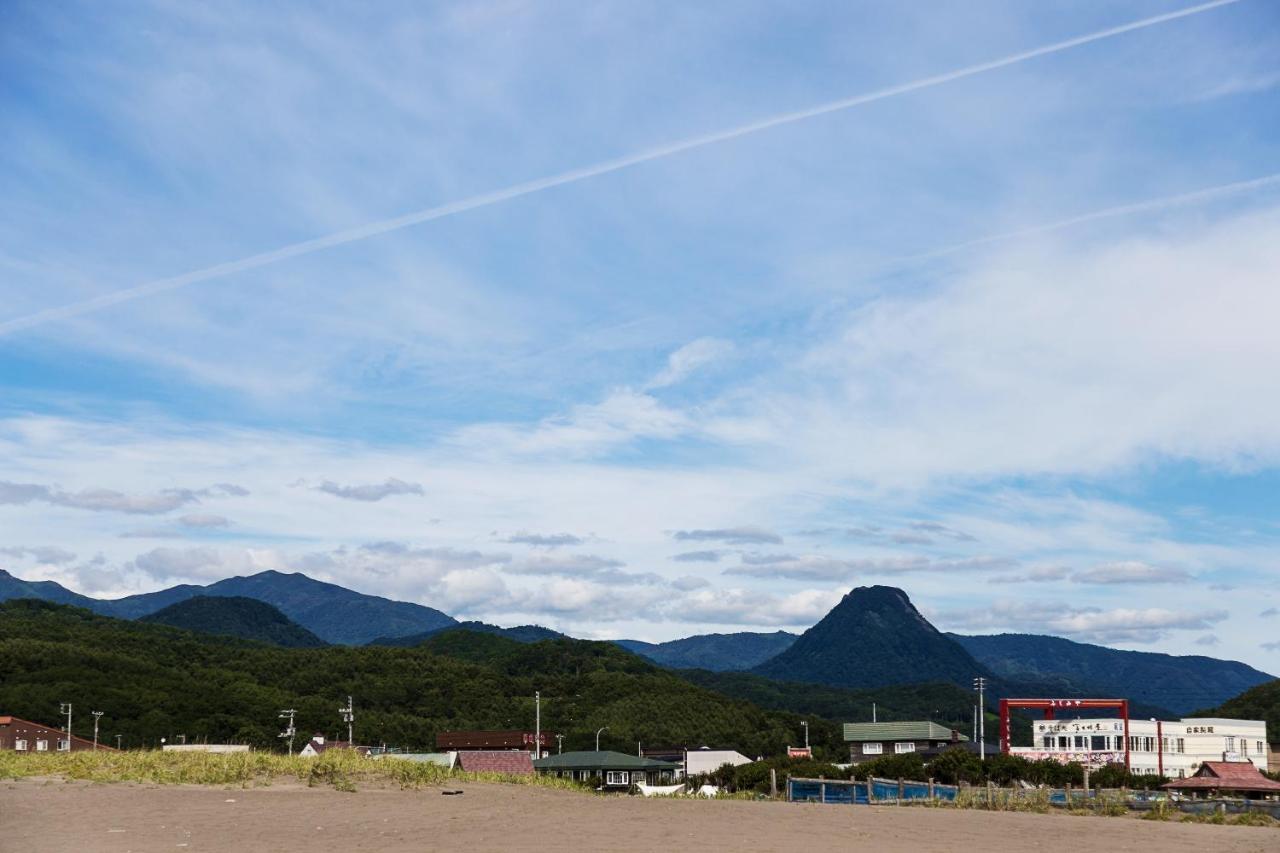 Minshuku Nihonkai Hotel Ishikari Exterior photo